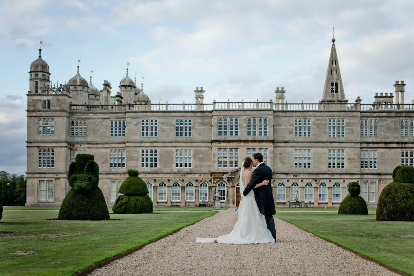 Classic wedding flowers at Burghley House, Stamford, Lincolnshire